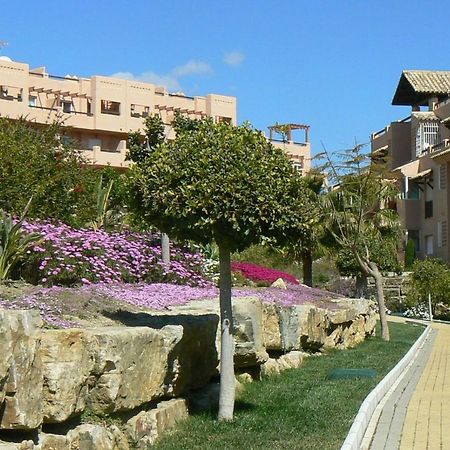 Penthouse With Roof Terrace, Bbq, Pool- And Sea Views Lejlighed Buenas Noches Eksteriør billede