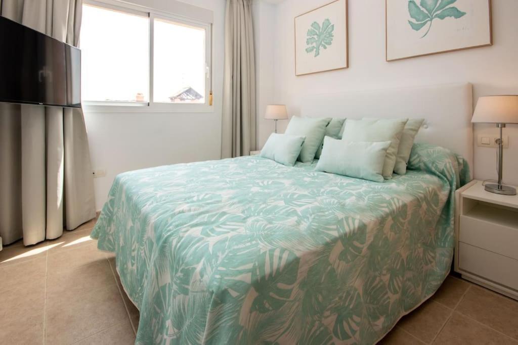 Penthouse With Roof Terrace, Bbq, Pool- And Sea Views Lejlighed Buenas Noches Eksteriør billede