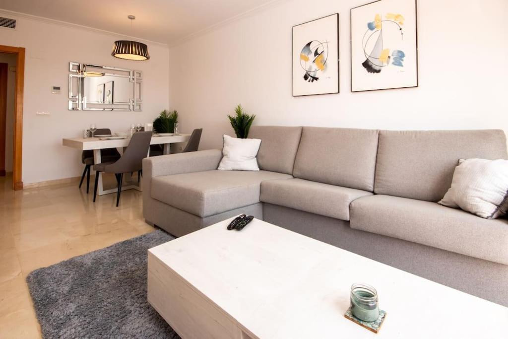 Penthouse With Roof Terrace, Bbq, Pool- And Sea Views Lejlighed Buenas Noches Eksteriør billede
